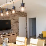 Apartment Mit Seeblick In Der Columba